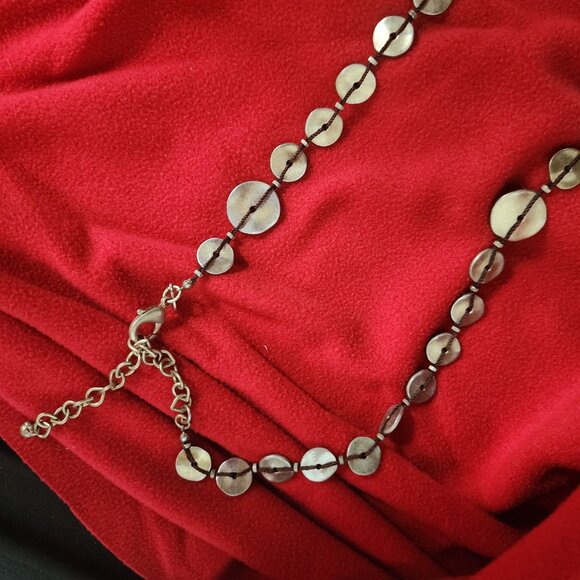 Chico's Vintage Gold Tone Threaded Metal Circle Adjustable 40" Necklace 3.5" Ext - Picture 14 of 16